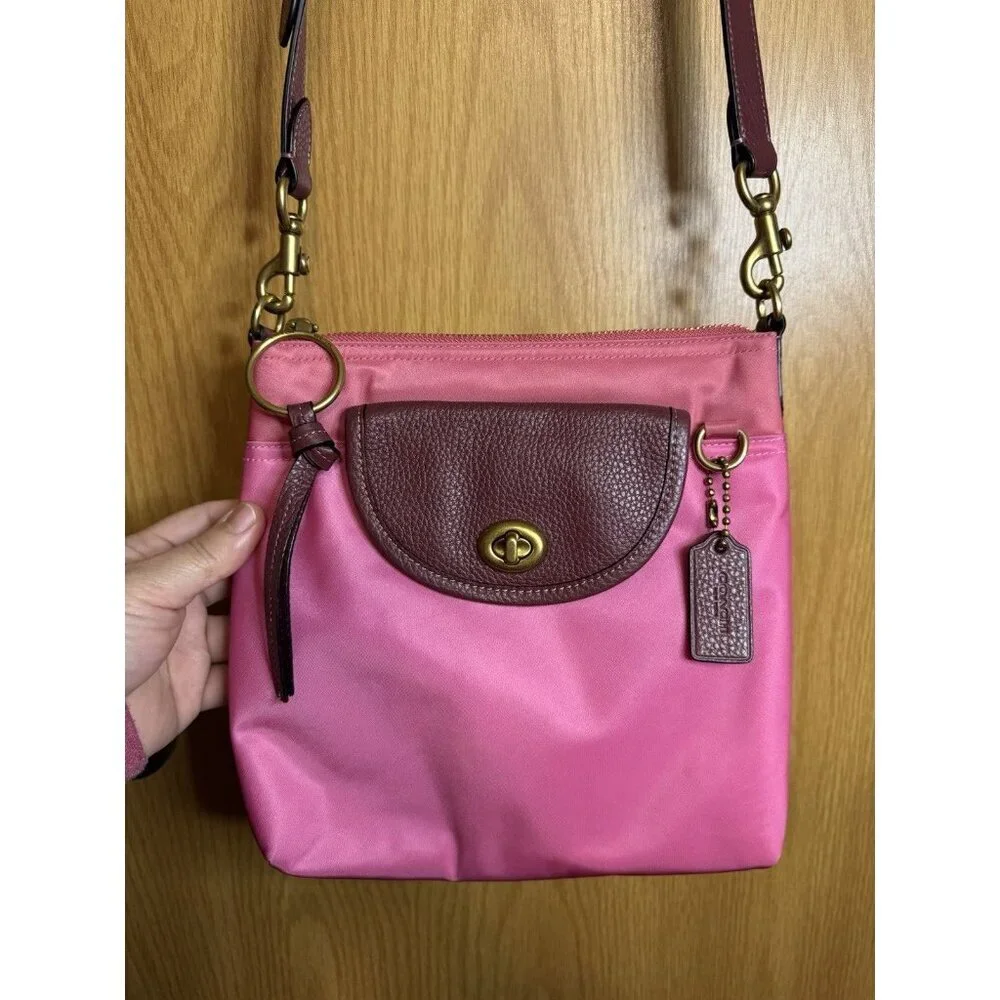 COACH Cargo Crossbody Bag Colorblock Nylon Pink Burgundy Style No 945